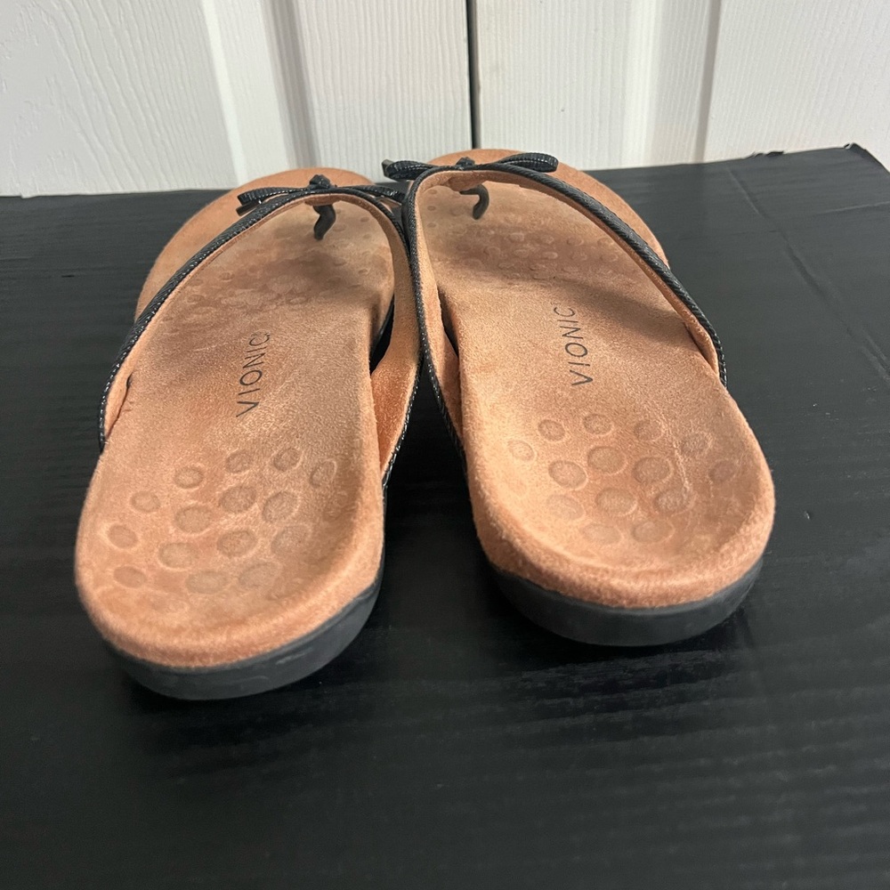 Vionic Bella II Sandal Thong Toe Post Black - Picture 5 of 9